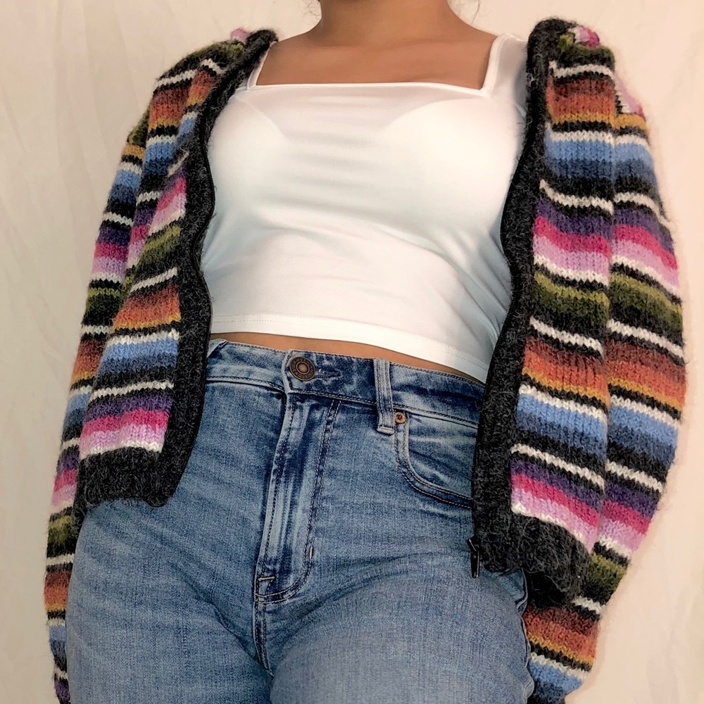 sweater indie